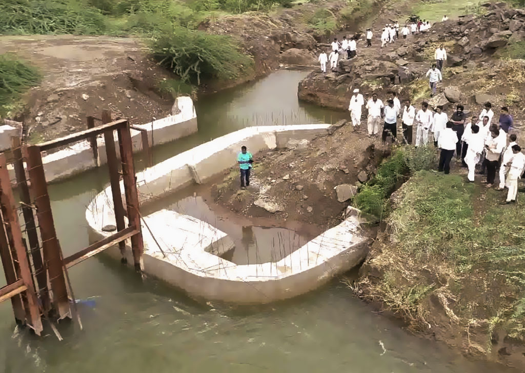 District Sangli Atpadi Naam Canal