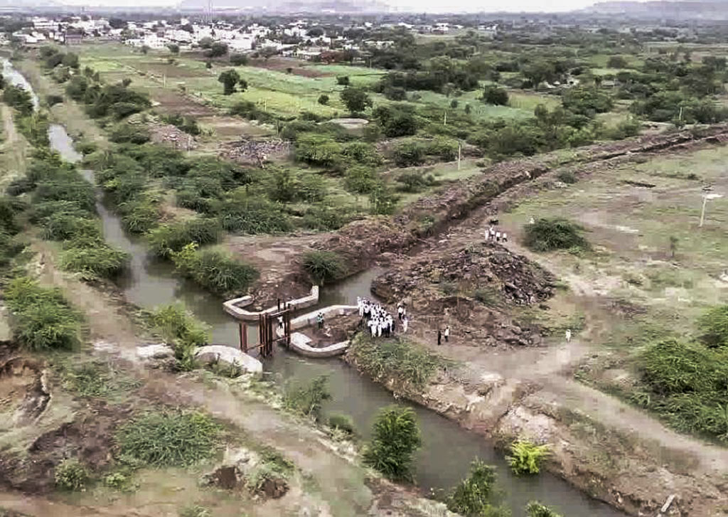 District Sangli Atpadi Naam Canal